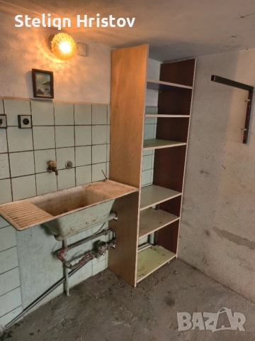 Продава се гараж в идеален център град Плевен, снимка 5 - Гаражи и паркоместа - 54100585