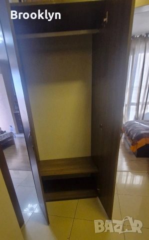 Продава се запазен гардероб, снимка 2 - Гардероби - 55235432