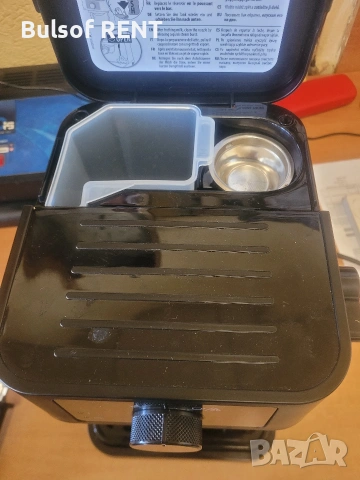 Кафе машина Delonghi EC230, снимка 3 - Кафемашини - 54691151