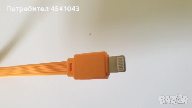  Mini Power Bank 5000mAh WUW-Y134 с вграден Lightning кабел + Type-C и LED дисплей – почти като нов, снимка 3 - Външни батерии - 54429250
