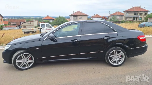 Mercedes-Benz E250 ELEGANCE , снимка 5 - Автомобили и джипове - 55406972