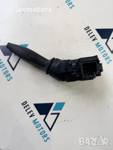 8A6T-13335-BC лостче за мигачи и светлини от Ford Fiesta 1.5 TDCI, 75 кс., 5 ск. B5/IB5, снимка 2 - Части - 55188656