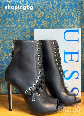 Дамски боти на ток GUESS 