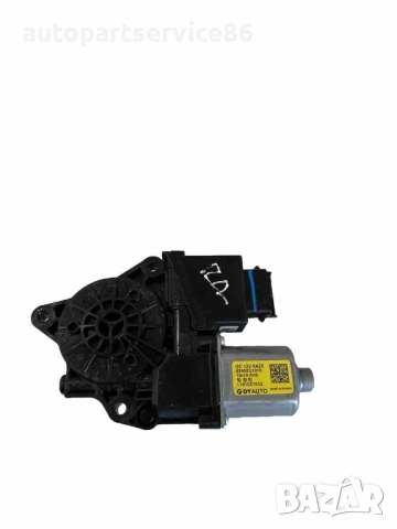 Мотор за стъкло на предна дясна врата за Hyundai Santa Fe 2.2 CRDi (2020) 82460S1010