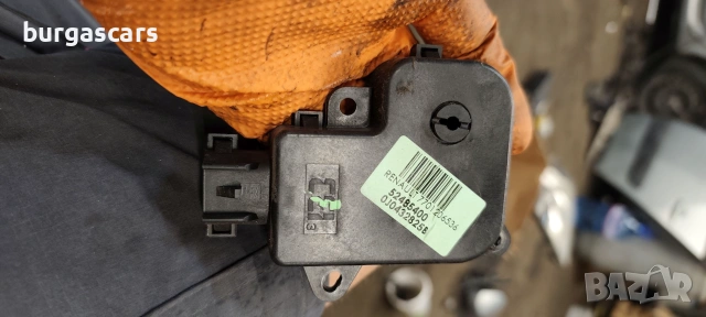 Моторче клапи парно 52485400 Renault Espace 4 2.0-136к.с.бензин, снимка 2 - Части - 55046280
