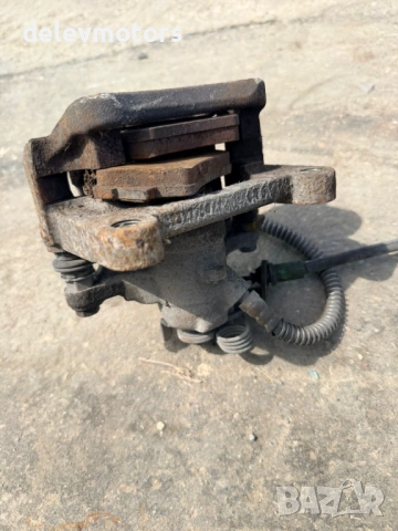 7701056166 7701050917 заден ляв спирачен апарат със супорт от Renault Trafic 3 1.6 dci, снимка 4 - Части - 54940489
