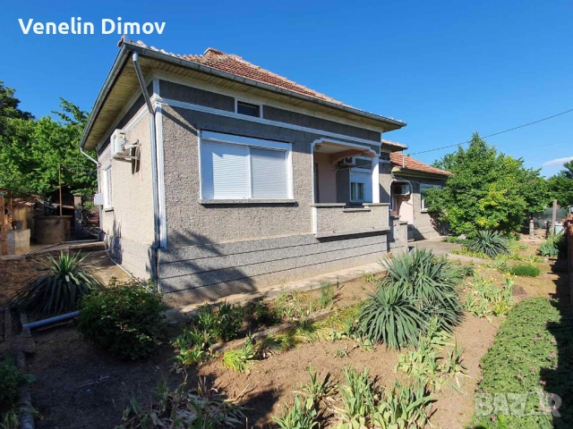 Къща и стопански постройки до Велико Търново 