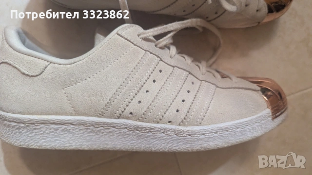 Дамски маратонки Adidas Superstar 40, снимка 2 - Маратонки - 54240899