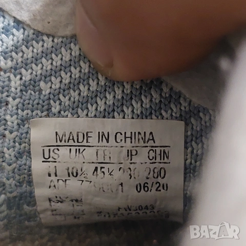 маратонки Adidas Yeezy Boost 350 V2 „Cloud White“ Номер 45 1/3, снимка 10 - Маратонки - 54963113