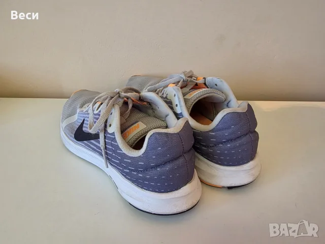 Дамски маратонки Nike, снимка 3 - Маратонки - 55448079
