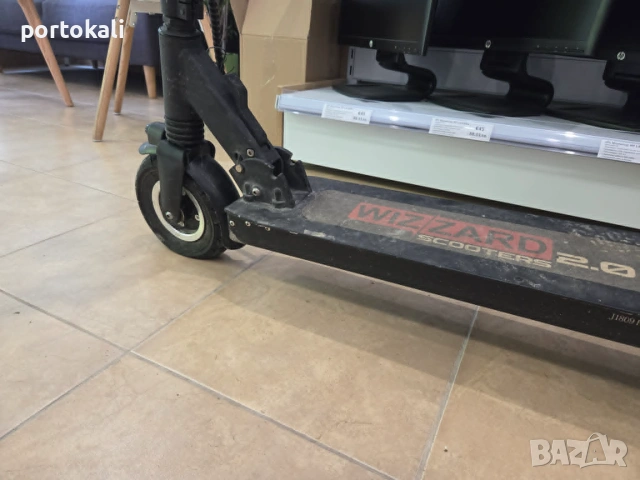 Електрическа тротинетка Wizzard 2.0 Scooters 350W 36V, снимка 8 - Други спортове - 55270099