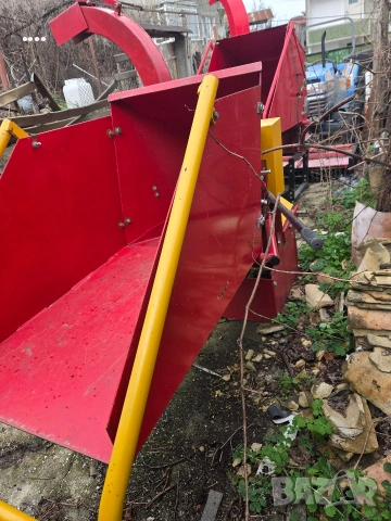 Продавам дробилка за клони , снимка 9 - Селскостопанска техника - 53963675