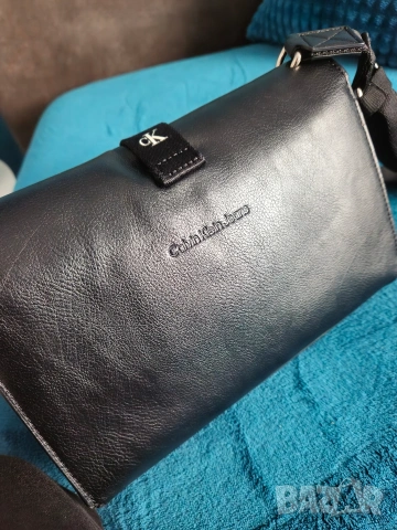 Чанта Calvin Klein , снимка 5 - Чанти - 54350090