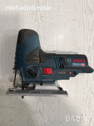Акумулаторна фреза Bosch GKF 12V-8