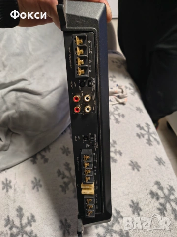 Усилвател за автомобил , снимка 3 - Ресийвъри, усилватели, смесителни пултове - 54083897