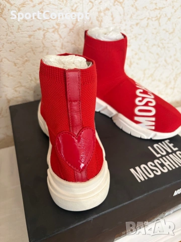 LOVE MOSCHINO ЧЕРВЕНИ ОБУВКИ – №38 EUR, снимка 4 - Маратонки - 55071099