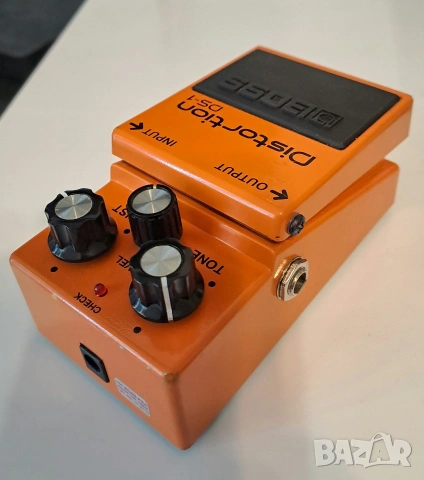 Продавам Boss DS-1 Distortion – Легендарен китарен педал (Отлично състояние), снимка 2 - Други - 55163714