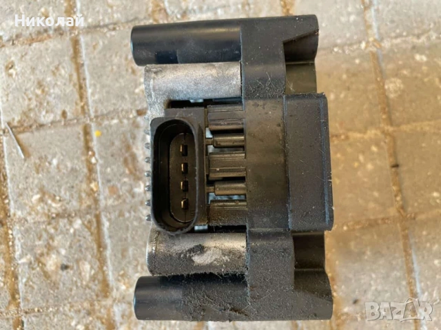 BOSCH Запалителна бобина Audi A3 , снимка 2 - Части - 54316843