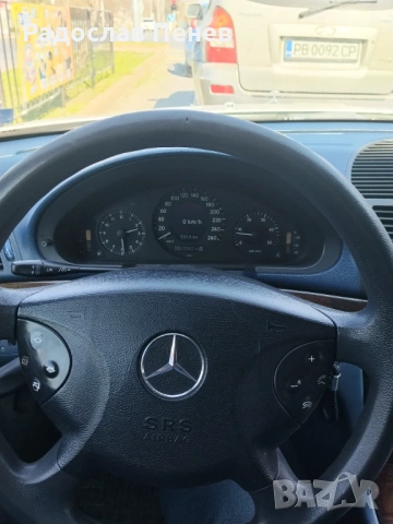 Мерцедес Е220 автоматик 3350евро, снимка 11 - Автомобили и джипове - 54908351