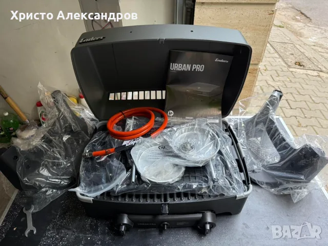 Газово барбекю Enders URBAN PRO , корпус от лят алуминий, чугунени скари, тавичка за оттичане , снимка 2 - Барбекюта - 53600048