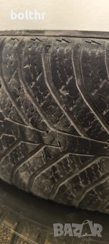 Продавам 4 Всесезонни гуми с Джанти Kumho 195/65/15