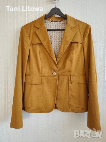 Gucci винтидж костюм автентичен, снимка 2 - Костюми - 54243048