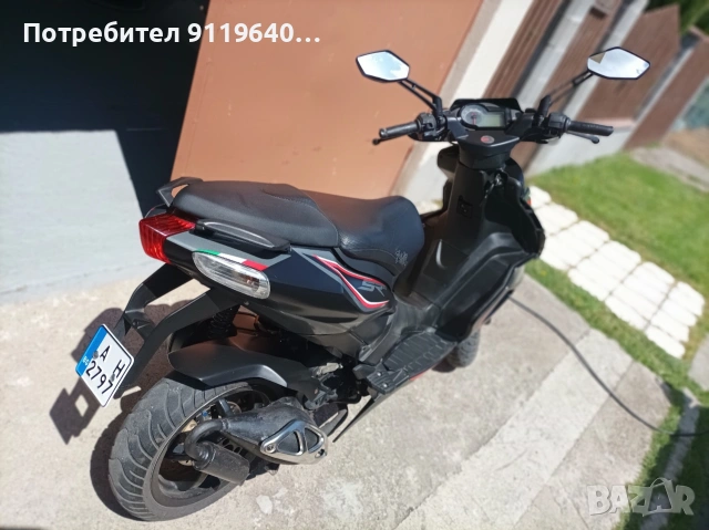 Aprilia SR 50 R скутер Априлия СР 50 нов внос, снимка 5 - Мотоциклети и мототехника - 54324865