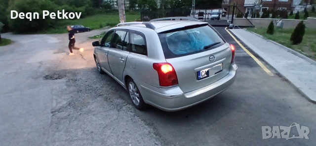 Toyota avensis 2.0 d4d 116hp, снимка 5 - Автомобили и джипове - 54509136