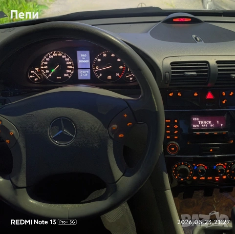 Mercedes W203 елеганс компресор фейслифт в уникално състояние , снимка 14 - Автомобили и джипове - 54701401