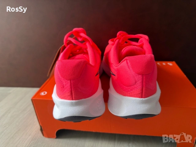 Дамски маратонки Nike Revolution 7, снимка 6 - Маратонки - 54607319