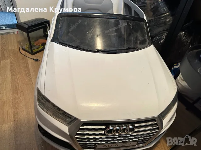Електрическа кола Audi, снимка 2 - Детски велосипеди, триколки и коли - 55331113