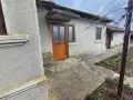 Селска Къща с двор, снимка 3
