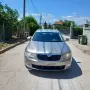 Продавам шкода колата е запазена, снимка 1