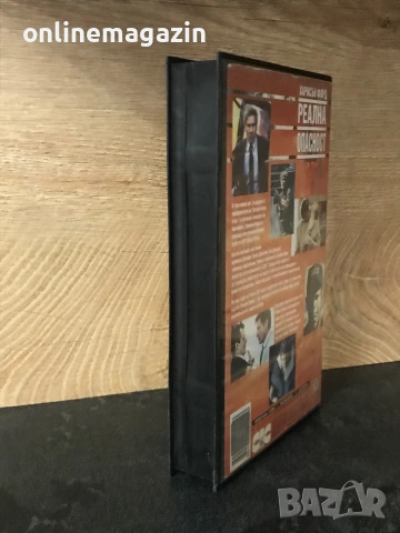 Видеокасета “ Реална Опасност “ VHS, снимка 4 - Други жанрове - 55270704