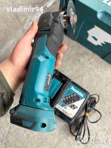 Makita DTM51 мултитул, снимка 9 - Други инструменти - 54001045