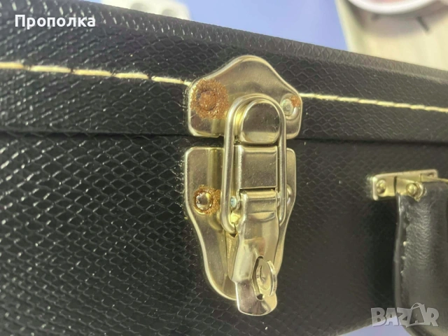 Кожен Черен Куфар за китара Gibson USA, снимка 11 - Китари - 54101404