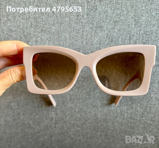 Слънчеви очила, марка Miu Miu, в безупречно състояние, снимка 4 - Слънчеви и диоптрични очила - 54235126