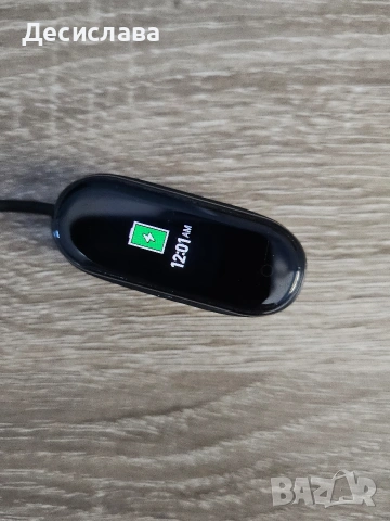 Xiaomi Mi Band 4 с аксесоари, снимка 6 - Смарт гривни - 54894871