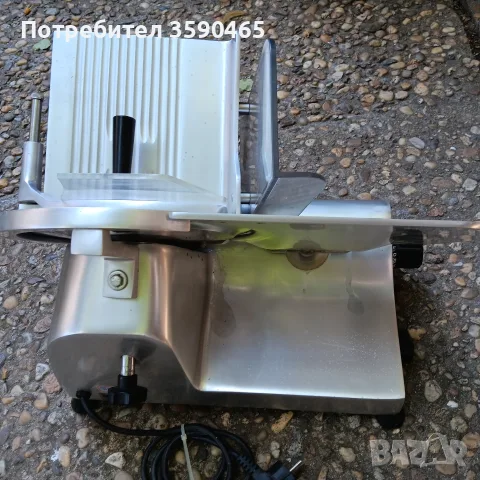 Слайс машина колбасорезачка, снимка 4 - Обзавеждане на кухня - 55499756