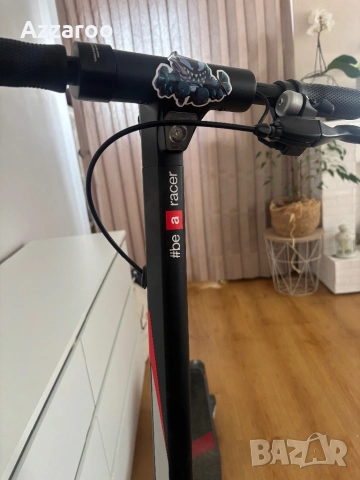 Електрическа тротинетка Aprilia eSR2, снимка 7 - Велосипеди - 54012865