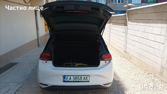 ID3 реални! 8500км!  62KWH 204 p.s. 2021г, снимка 7 - Автомобили и джипове - 55005435