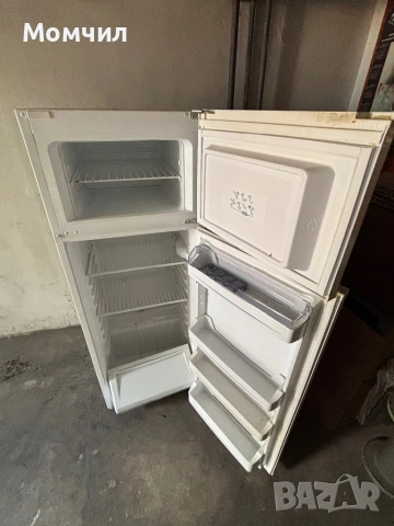 Продавам хладилник Crown Gn2601, снимка 2 - Хладилници - 54432573
