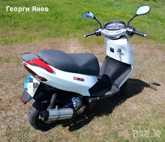 Aprilia 300cc, снимка 2 - Мотоциклети и мототехника - 54641934