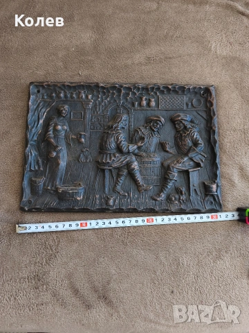 Масивно метално пано