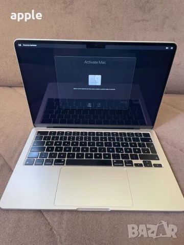13,6" Apple MacBook Air M2, А2681 (2022) Silver-На части