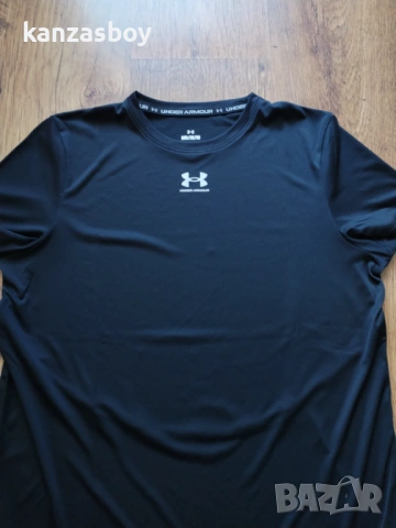 Under Armour - страхотна дамска тениска КАТО НОВА М, снимка 3 - Тениски - 54560945
