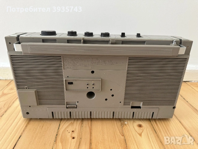 Sharp gf 4949 Japan ПРОМОЦИЯ, снимка 5 - Радиокасетофони, транзистори - 54627138