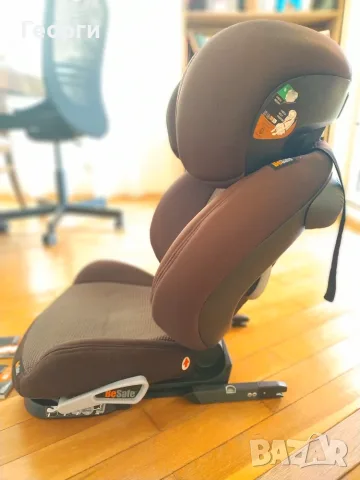 Детско столче за кола Be Safe Izi Up X3, 15-36 kg, снимка 4 - Столчета за кола и колело - 55679297