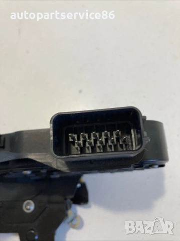 Механизъм за заключване на задна дясна врата за Volvo S80 2400CC (2009) 31253672, снимка 2 - Части - 54125994