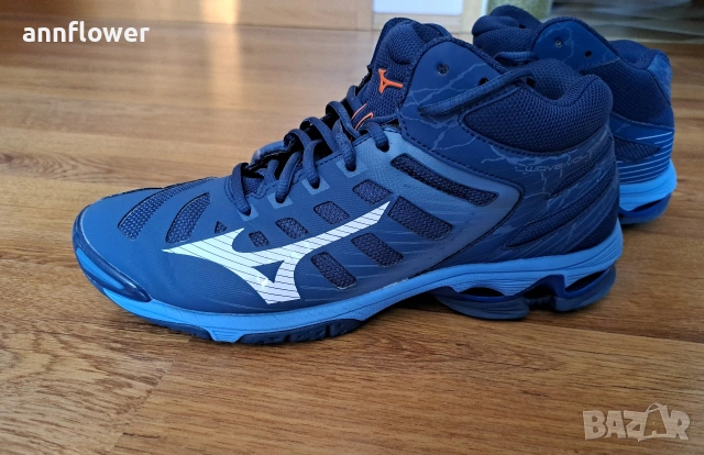 Маратонки Mizuno Wave Voltage 43